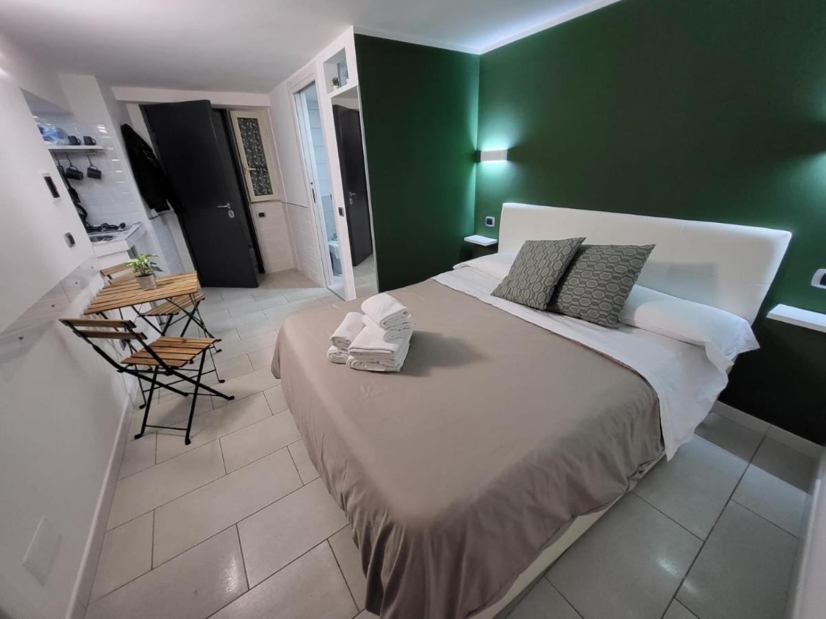 L'Approdo Di Dante Apartment เนเปิลส์ ภายนอก รูปภาพ