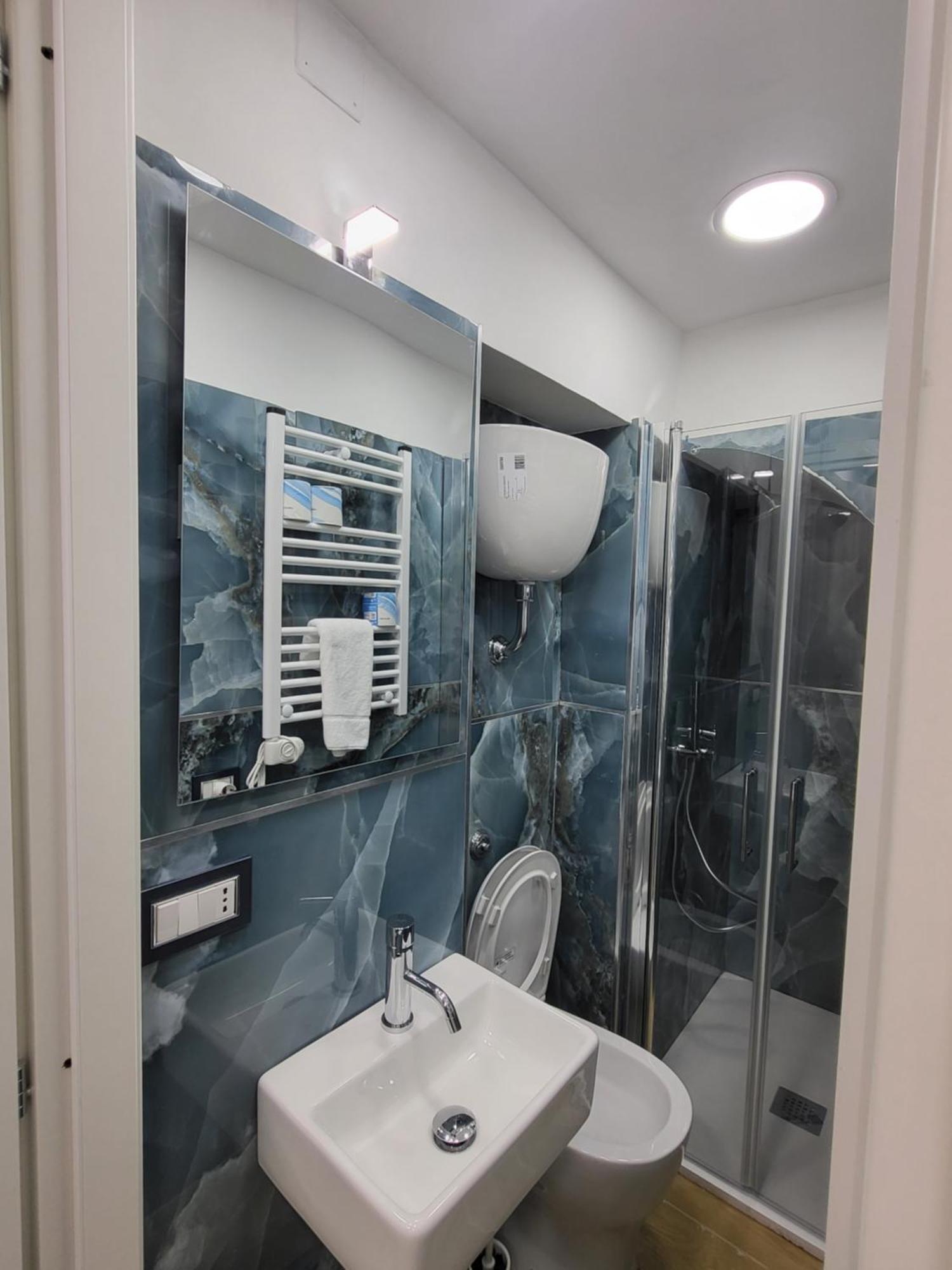 L'Approdo Di Dante Apartment เนเปิลส์ ภายนอก รูปภาพ