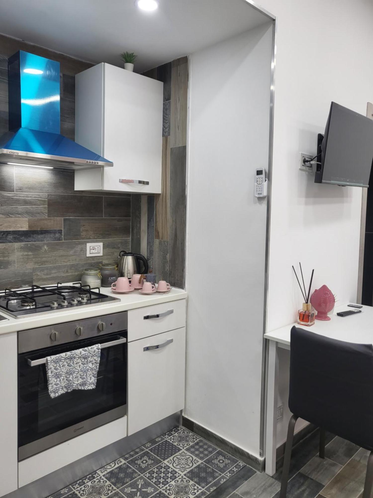 L'Approdo Di Dante Apartment เนเปิลส์ ห้อง รูปภาพ