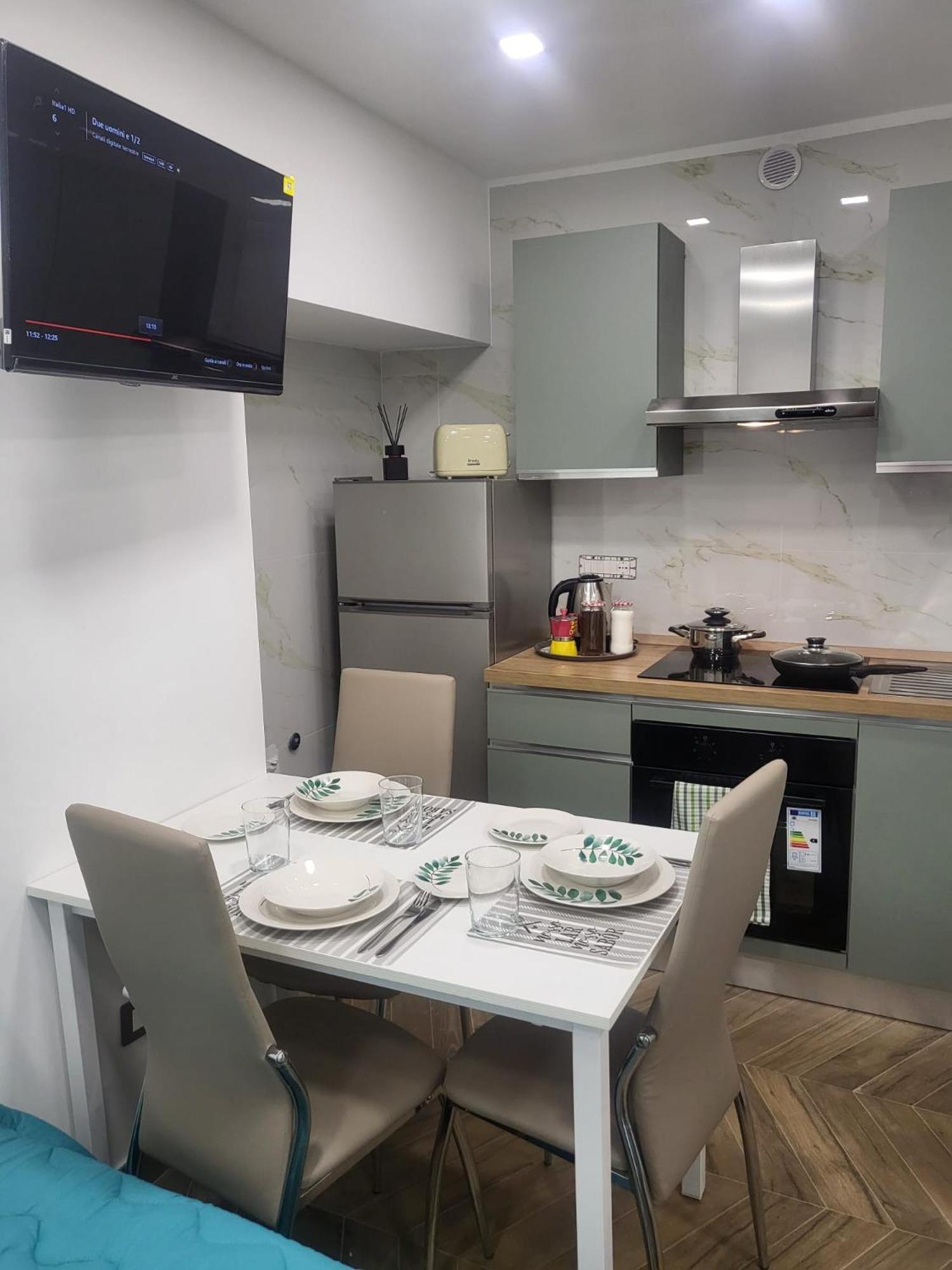 L'Approdo Di Dante Apartment เนเปิลส์ ภายนอก รูปภาพ