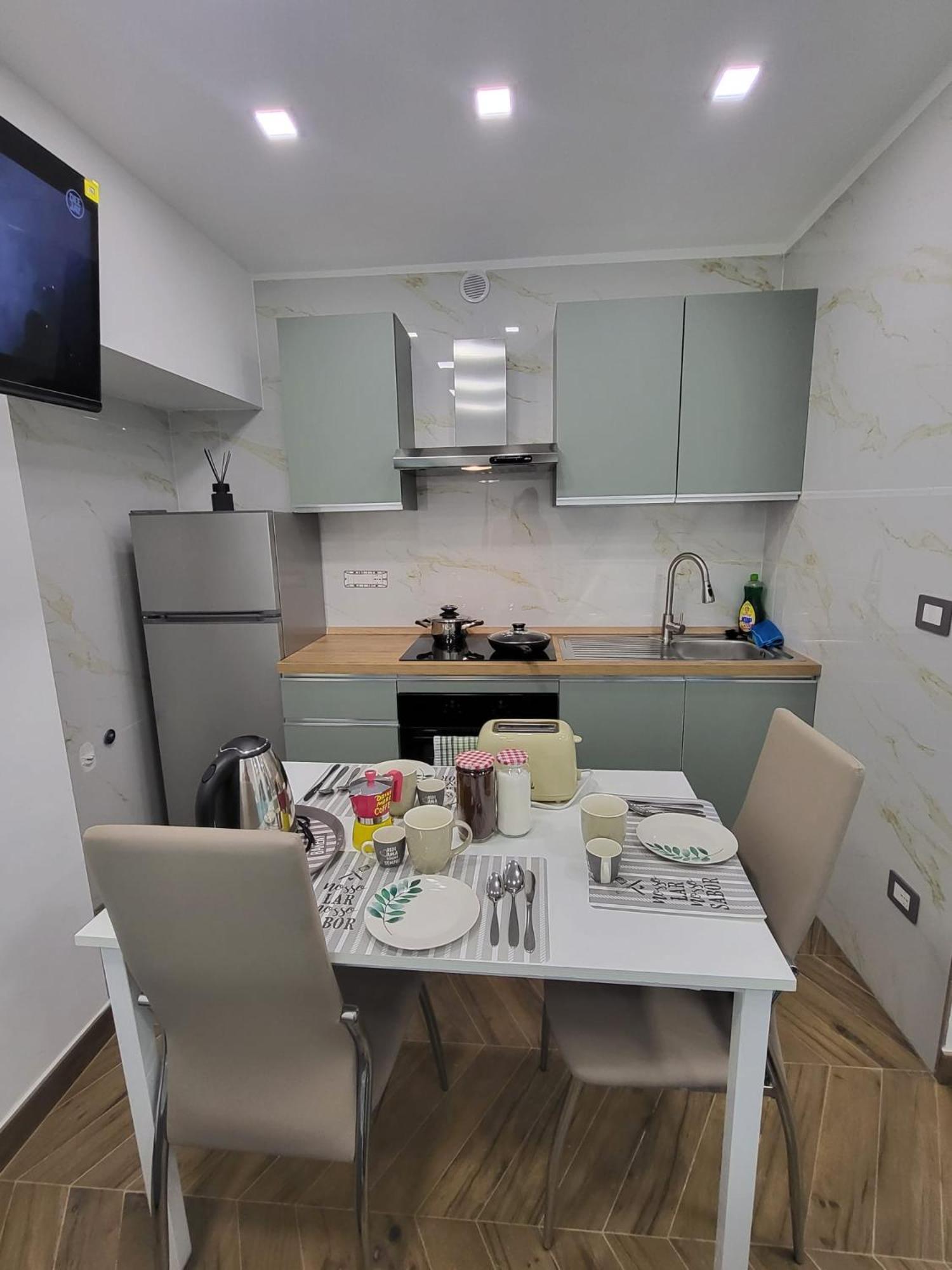 L'Approdo Di Dante Apartment เนเปิลส์ ภายนอก รูปภาพ
